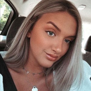 Meet your Posher, Kaylee